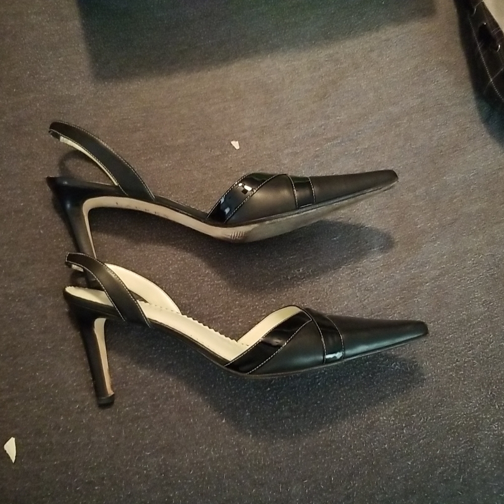 Lauren by Ralph Lauren women's size 9 1/2 black heels. - Picture 2 of 3